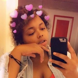 Meet your Posher, Lady